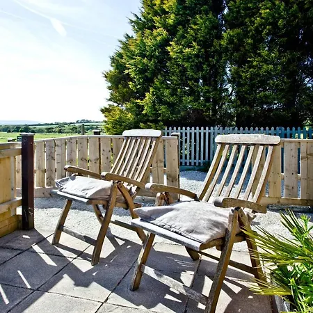 Wheal Frances-Beautifully Fitted Bungalow Helston Cornwall Exterior photo